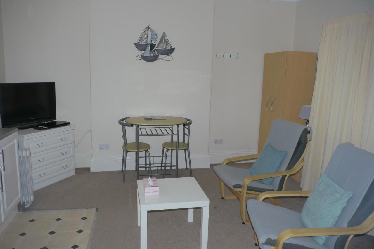 Broadshade Holiday Apartments Пейнтон Номер фото